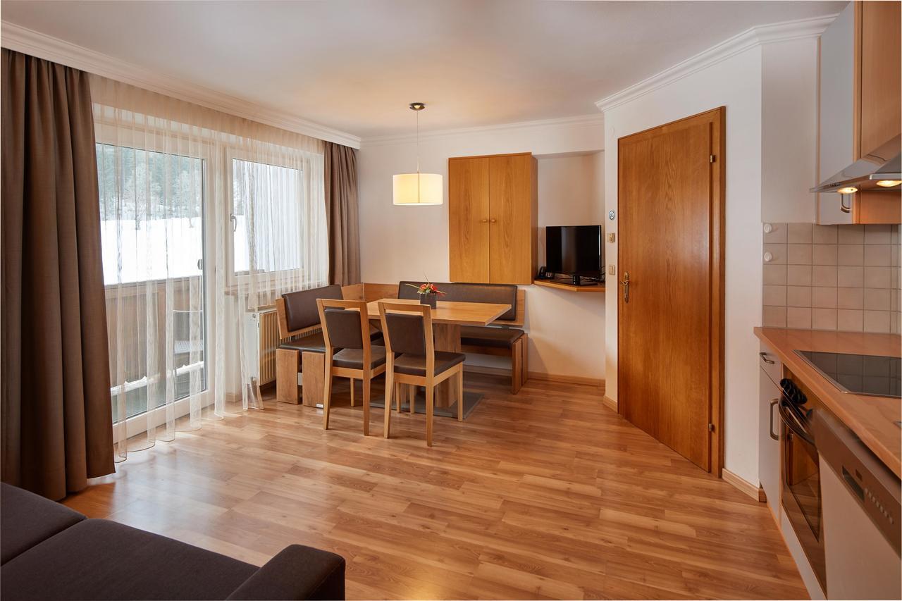 Apartments Neue Post Filzmoos Extérieur photo